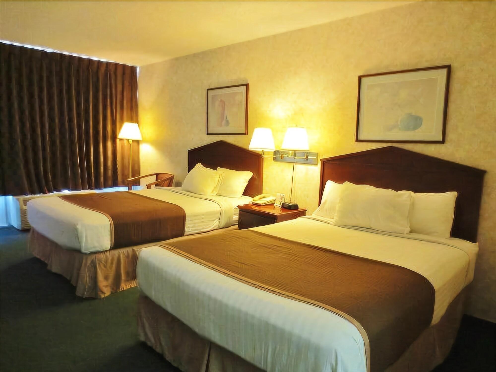 Quality Inn & Suites Vandalia Near I-70 And Hwy 51 Kültér fotó
