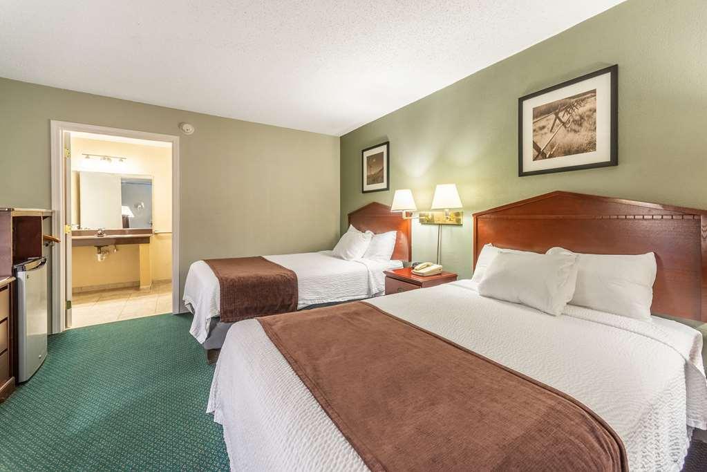 Quality Inn & Suites Vandalia Near I-70 And Hwy 51 Szoba fotó